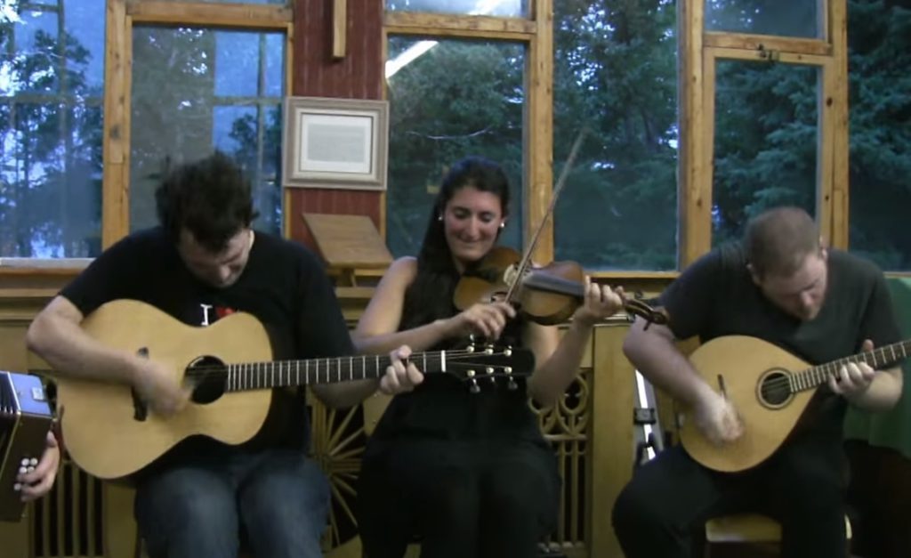 The Dardanelles – Traditional Folk Music from Newfoundland